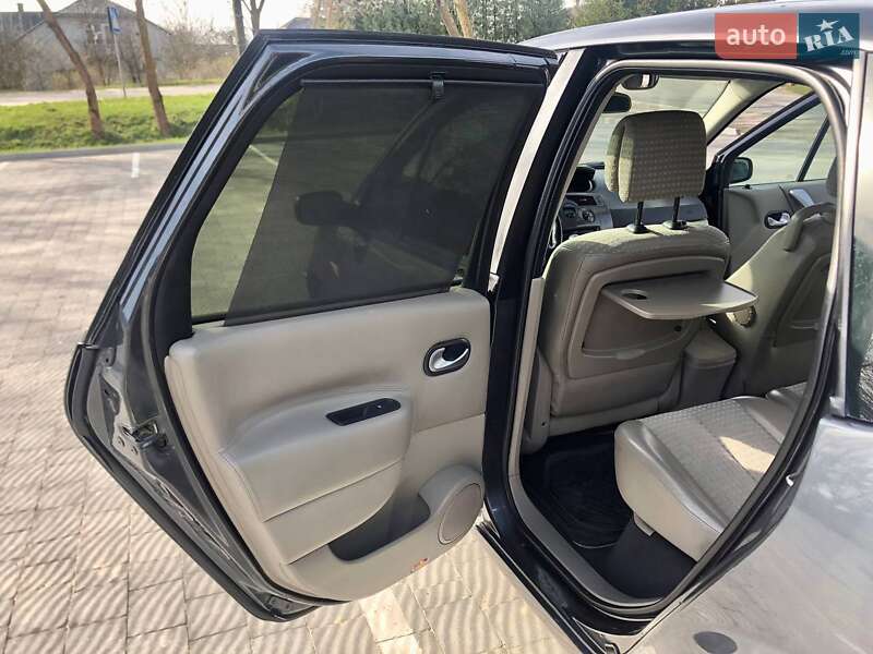 Минивэн Renault Scenic 2007 в Старичах