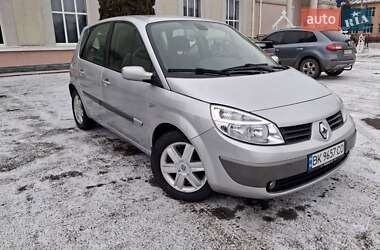 Мінівен Renault Scenic 2006 в Демидівці