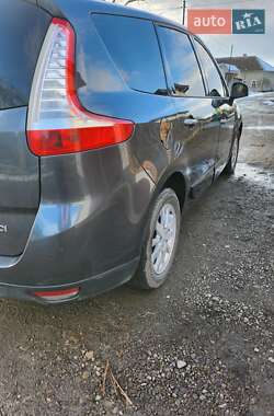 Мінівен Renault Scenic 2010 в Заставній