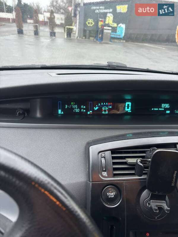 Минивэн Renault Scenic 2004 в Кременчуге