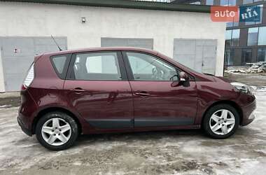 Минивэн Renault Scenic 2013 в 