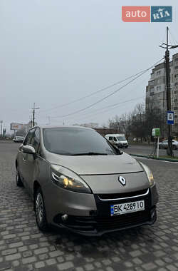 Мінівен Renault Scenic 2012 в Хмельницькому