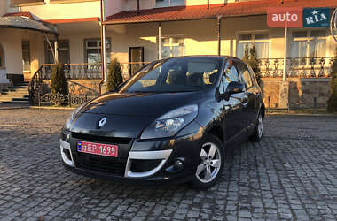 Мінівен Renault Scenic 2010 в Золочеві