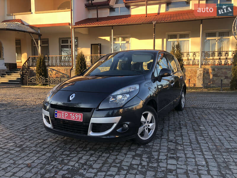 Минивэн Renault Scenic 2010 в Золочеве