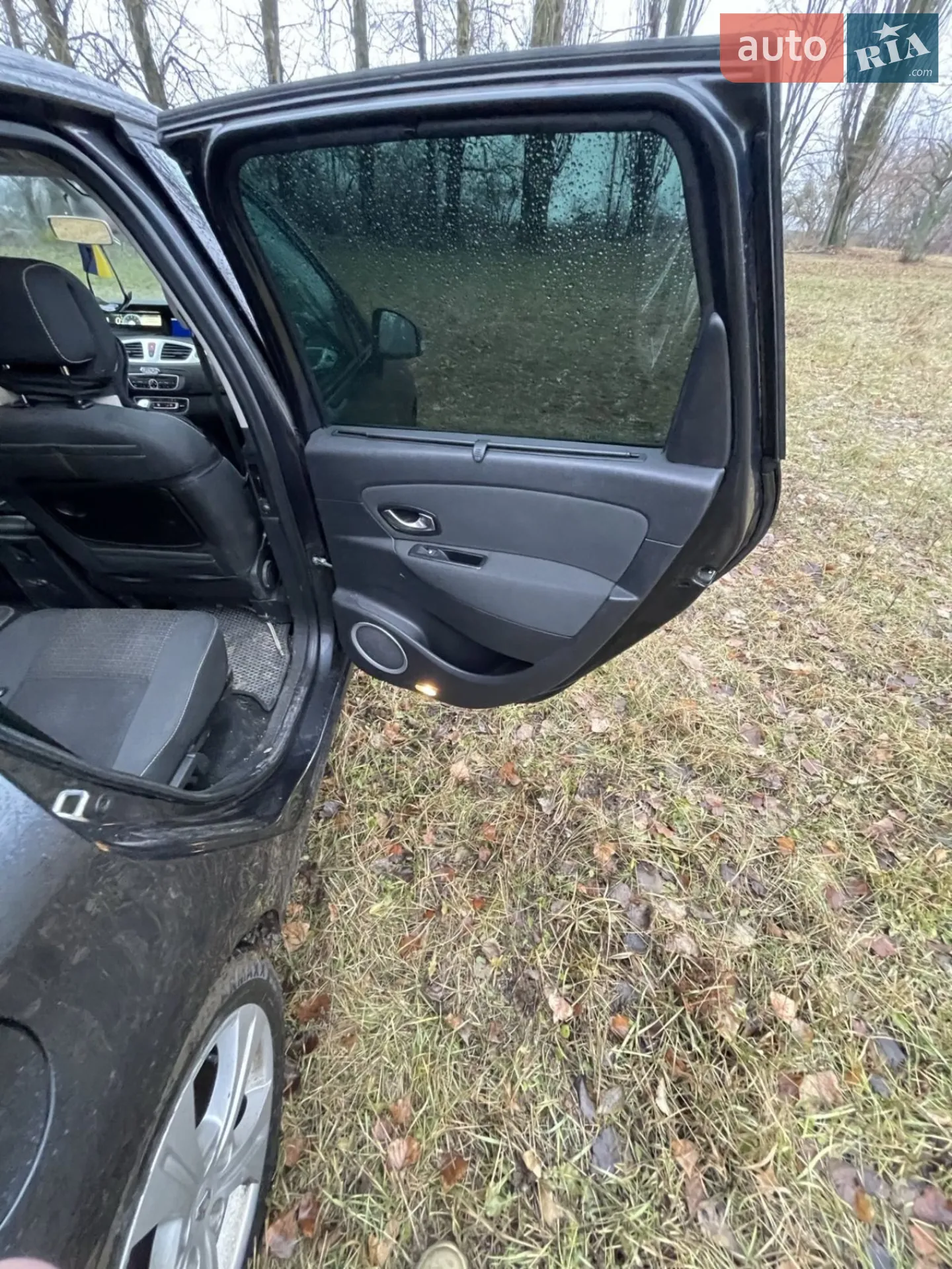 2011 Renault Scenic - мініатюра 17