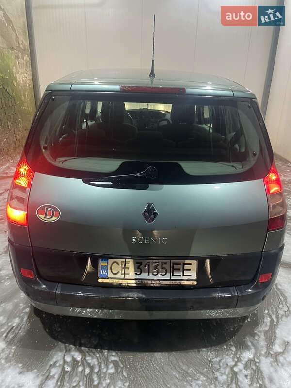 Минивэн Renault Scenic 2006 в Вижнице