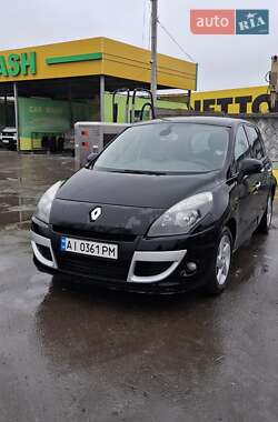 Мінівен Renault Scenic 2011 в Тростянці