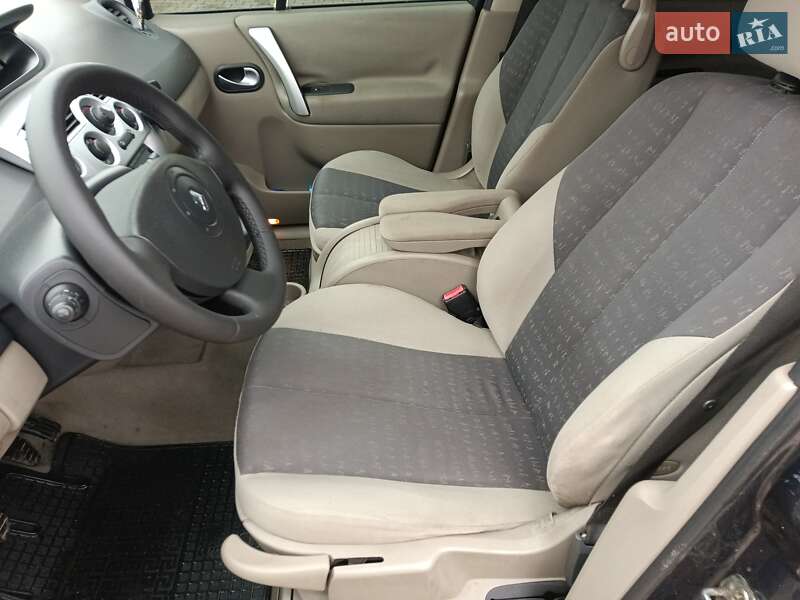 Мінівен Renault Scenic 2005 в Ланівці