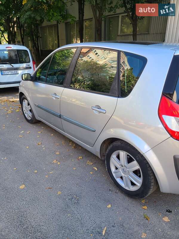 Минивэн Renault Scenic 2005 в Полтаве