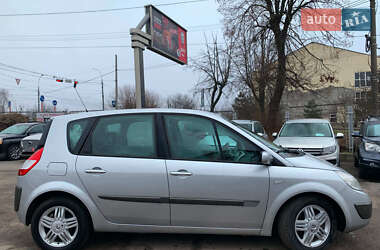 Минивэн Renault Scenic 2006 в 