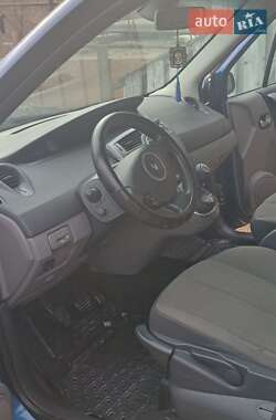 Минивэн Renault Scenic 2008 в Волочиске