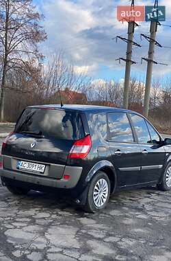 Минивэн Renault Scenic 2004 в Владимире