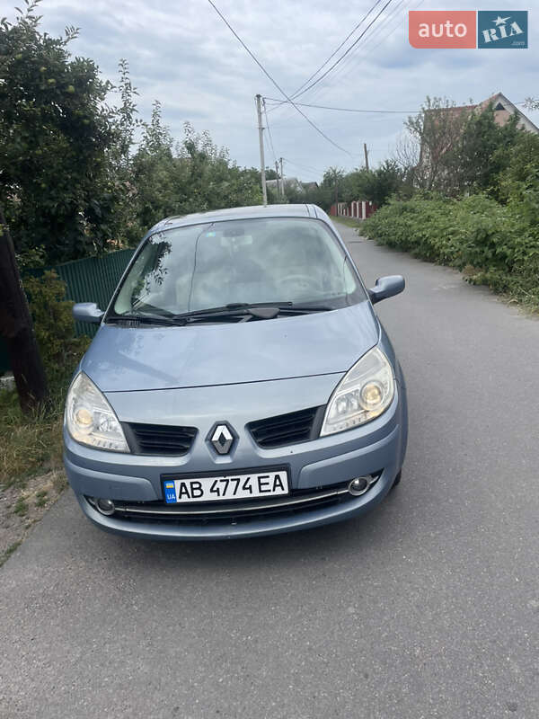 Минивэн Renault Scenic 2007 в Калиновке