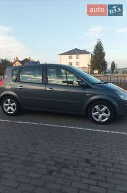 Минивэн Renault Scenic 2006 в 