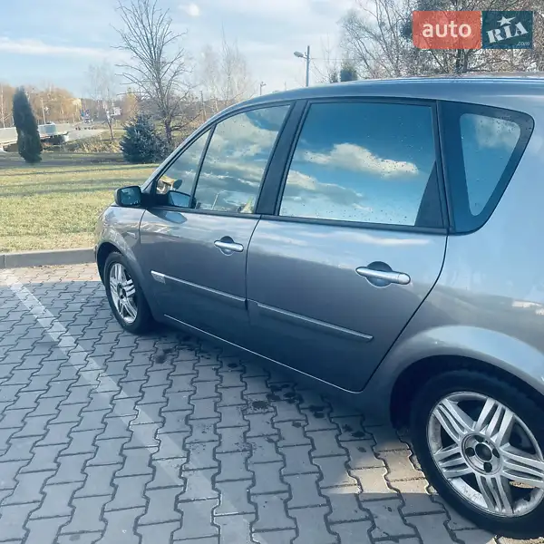 Renault Scenic