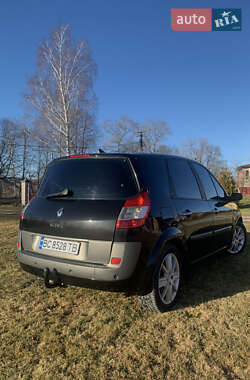 Мінівен Renault Scenic 2005 в Львові