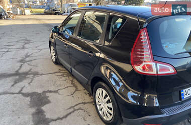 Мінівен Renault Scenic 2010 в 