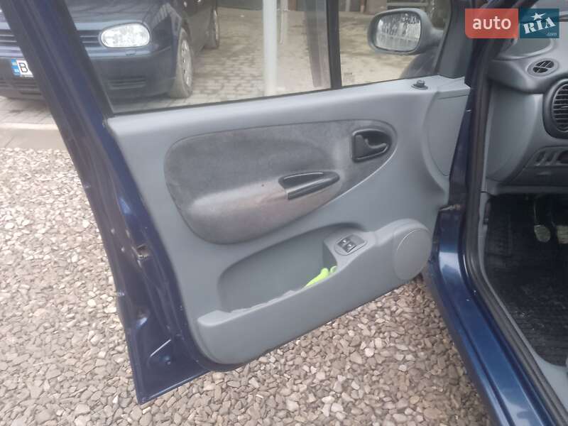 Минивэн Renault Scenic 1999 в Ивано-Франковске фото 12 Минивэн Renault Scenic 1999 в Ивано-Франковске