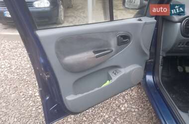 Минивэн Renault Scenic 1999 в 