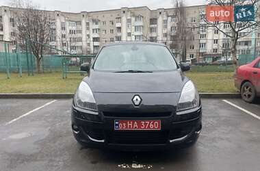 Мінівен Renault Scenic 2011 в Луцьку