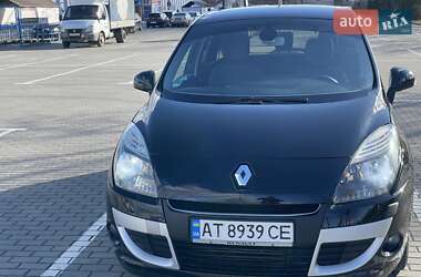 Минивэн Renault Scenic 2011 в Коломые