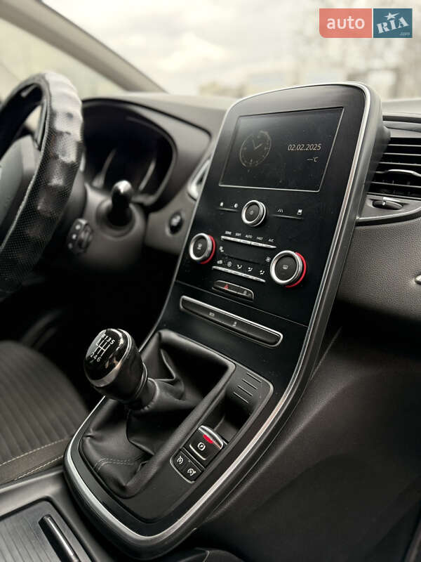 Мінівен Renault Scenic 2017 в Івано-Франківську