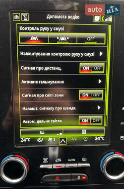 Минивэн Renault Scenic 2017 в 