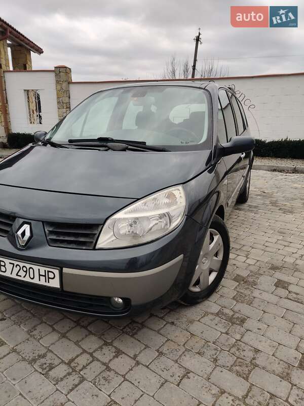 Минивэн Renault Scenic 2005 в 
