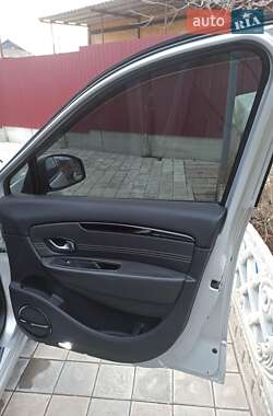 Мінівен Renault Scenic 2011 в 