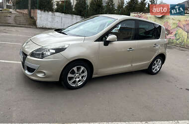 Минивэн Renault Scenic 2010 в Ровно