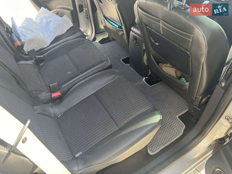 Минивэн Renault Scenic 2014 в Белгороде-Днестровском фото 10 Минивэн Renault Scenic 2014 в Белгороде-Днестровском