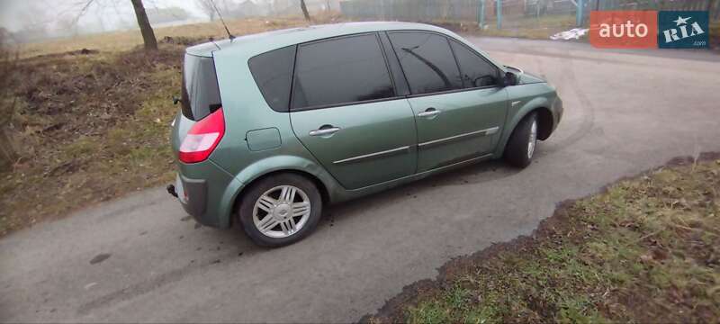 Мінівен Renault Scenic 2006 в Нововолинську