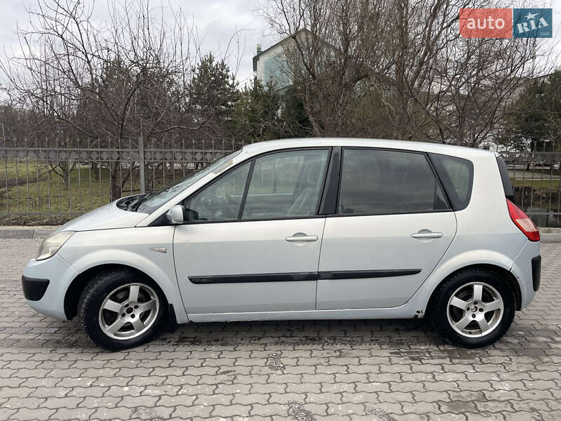 Минивэн Renault Scenic 2003 в Добромиле