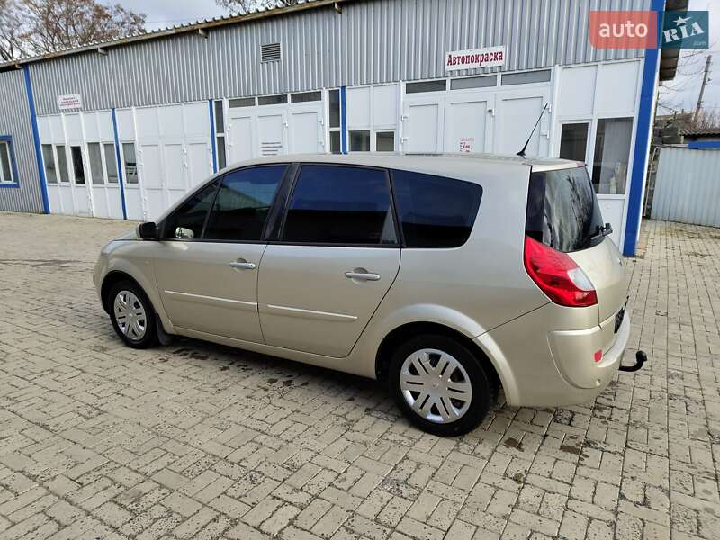 Минивэн Renault Scenic 2008 в Славянске
