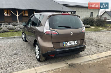 Минивэн Renault Scenic 2013 в Меденичах