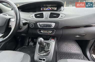 Минивэн Renault Scenic 2013 в Меденичах