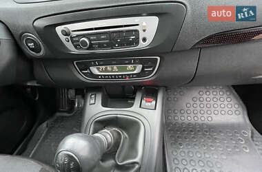 Минивэн Renault Scenic 2013 в Меденичах