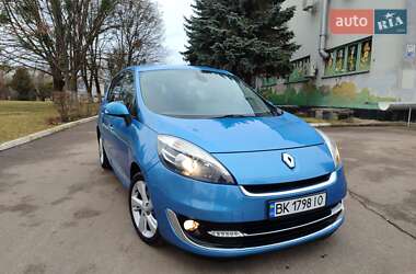 Мінівен Renault Scenic 2012 в Рівному