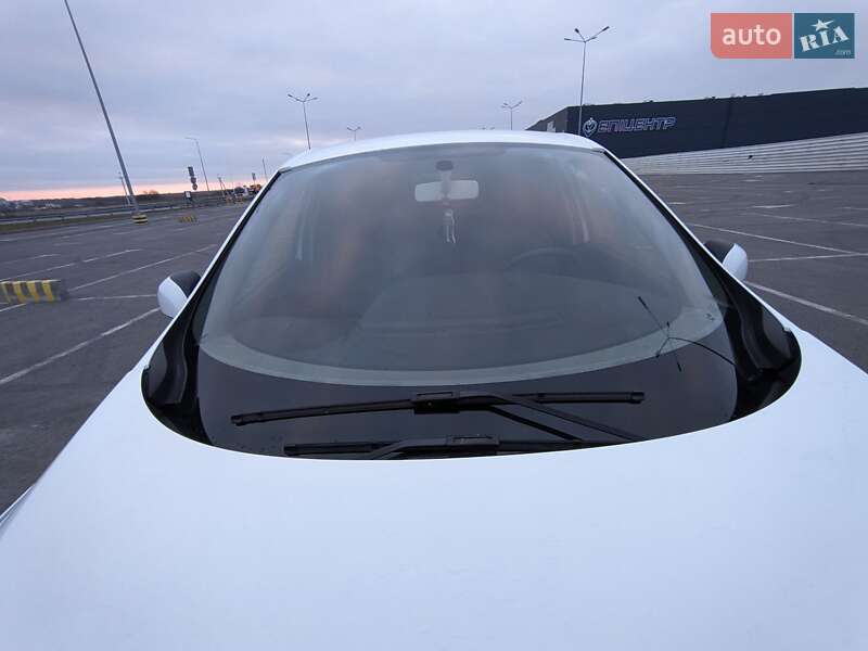 Минивэн Renault Scenic 2012 в Львове