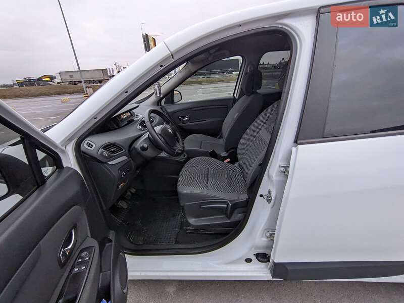 Минивэн Renault Scenic 2012 в Львове