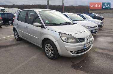 Минивэн Renault Scenic 2009 в 