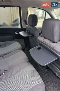 Минивэн Renault Scenic 2008 в 