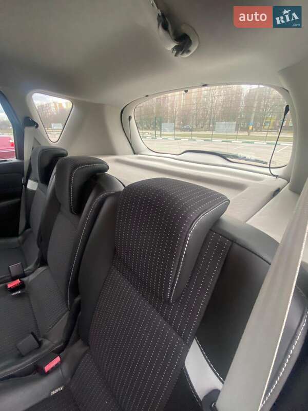 Минивэн Renault Scenic 2011 в Кривом Роге
