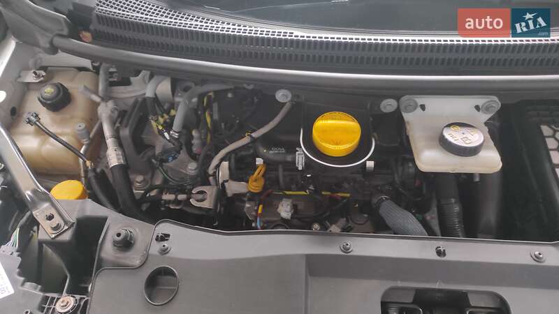 Минивэн Renault Scenic 2019 в Ирпене