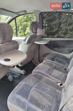 Минивэн Renault Scenic 2000 в 