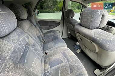 Минивэн Renault Scenic 2000 в 