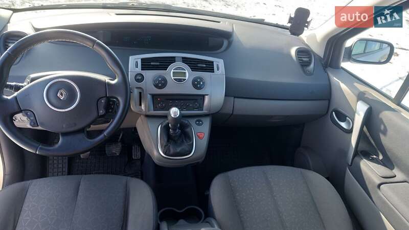 Мінівен Renault Scenic 2008 в Карлівці