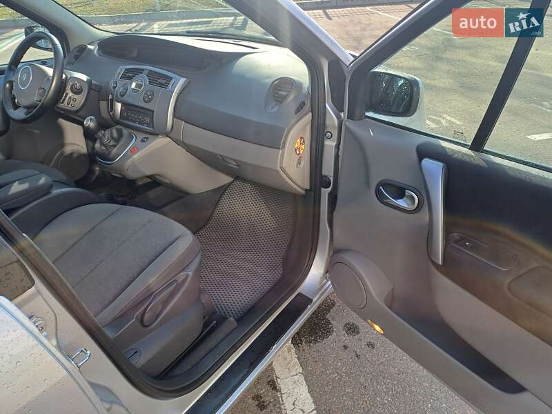 Минивэн Renault Scenic 2007 в Белой Церкви