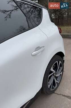 Минивэн Renault Scenic 2017 в 