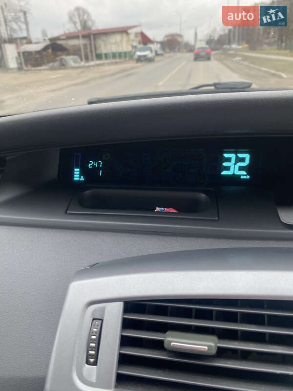 Мінівен Renault Scenic 2008 в Бородянці